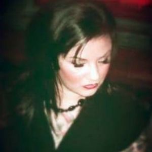 Meet your Posher, Nelly